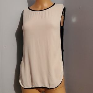 🩶F21 HIGHLOW SATIN LIKE BLOUSE